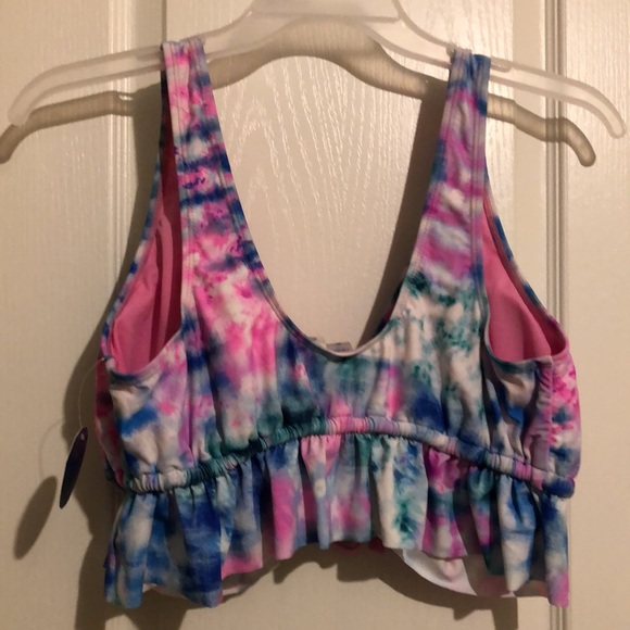 NWT decree Swimsuit Top Size 1 X . - Picture 3 of 4
